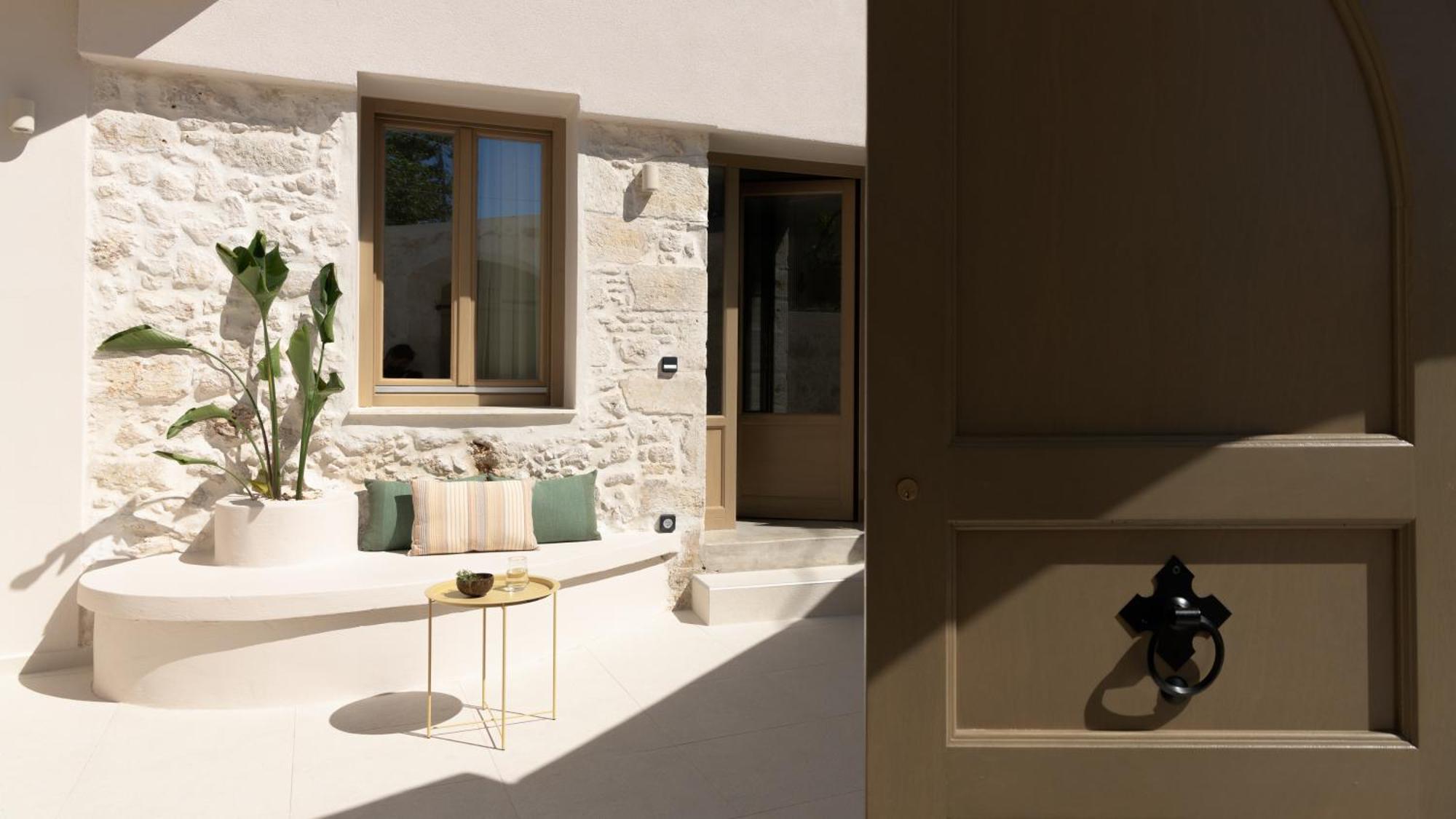 Dώma Maison *