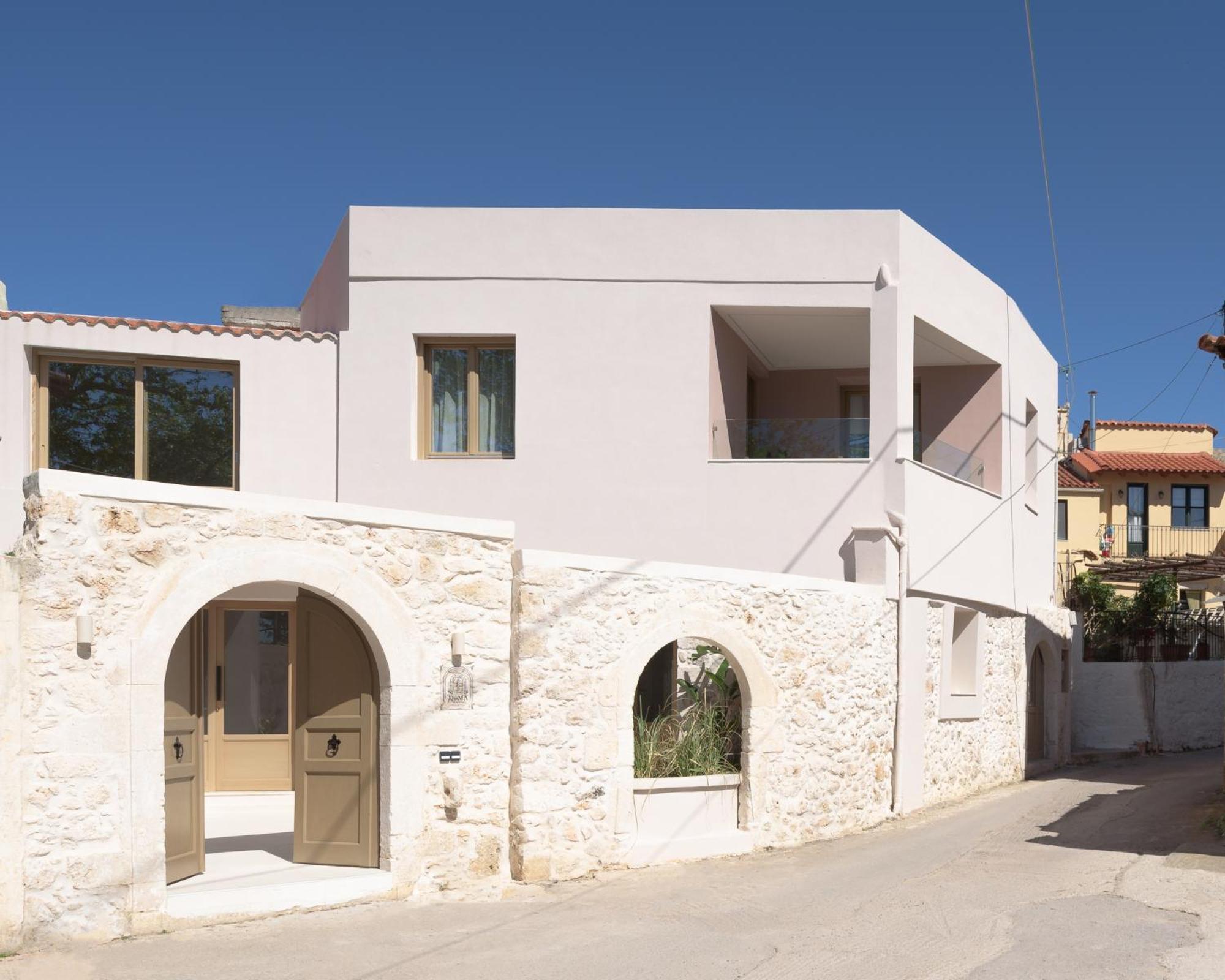 Dώma Maison *